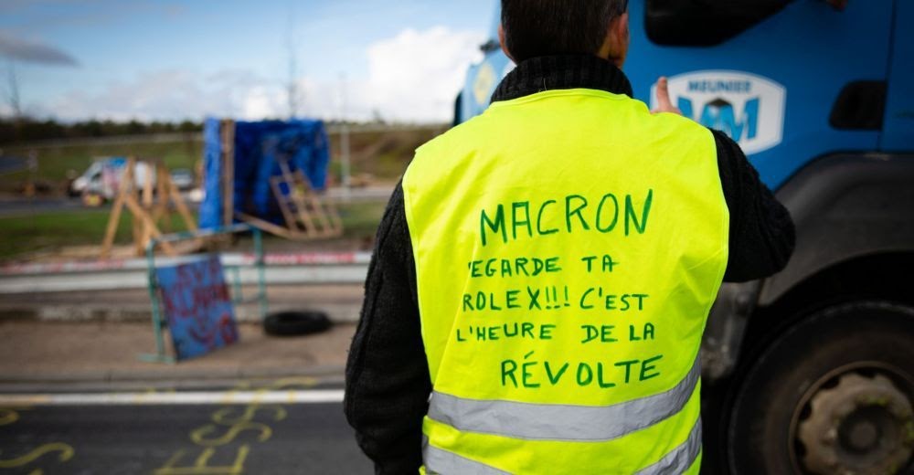 Gilet Jaunesroadblock.
